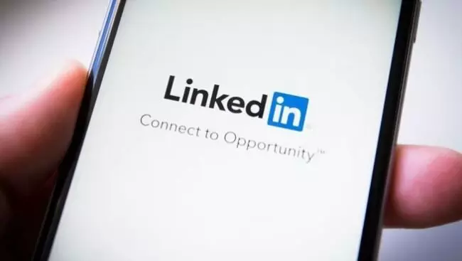 LinkedIn Down: ભારત સહિત અનેક દેશોમાં સેવાઓ અટકી, 10 હજારથી વધુ લોકોએ કરી ફરિયાદ