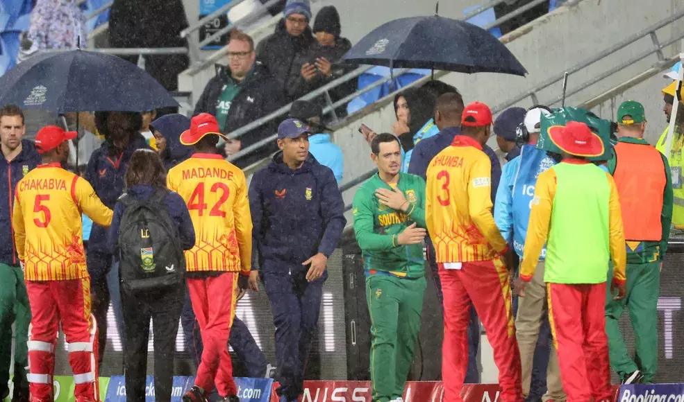 T20 વર્લ્ડ કપ, SA vs ZIM : વરસાદે ફરી આફ્રિકાની રમત બગાડી, 80 રનના જવાબમાં ત્રણ ઓવરમાં 51 રન બનાવ્યા, મેચ રદ્દ