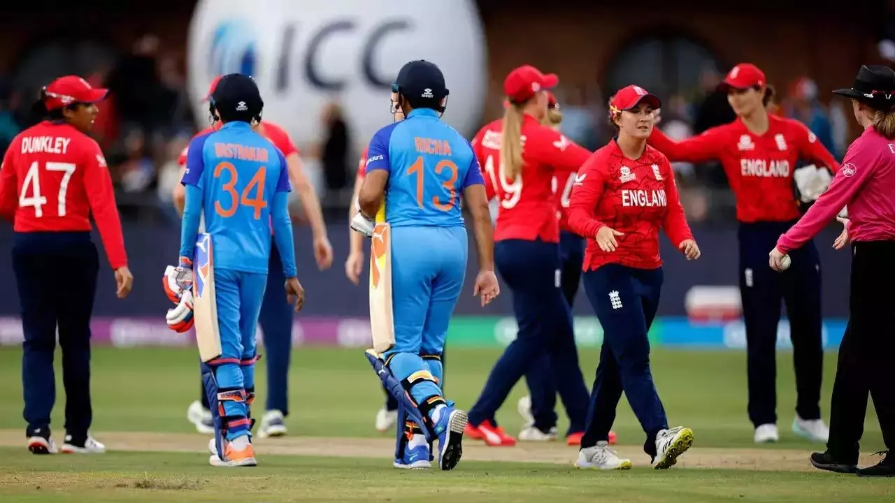 મહિલા T20 વર્લ્ડકપ : ઇગ્લેન્ડ સામે ભારતનો 11 રને પરાજય