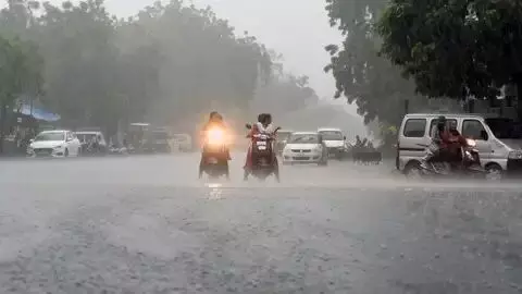 સૌરાષ્ટ્ર, મધ્ય અને દક્ષિણ ગુજરાતમાં ભારે વરસાદની હવામાન વિભાગ દ્વારા કરવામાં આવી આગાહી