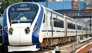 PM મોદી આજે 9 વંદે ભારત ટ્રેનને લીલી ઝંડી આપશે,સૌરાષ્ટ્રને આજે મળશે પહેલી વંદે ભારત ટ્રેન