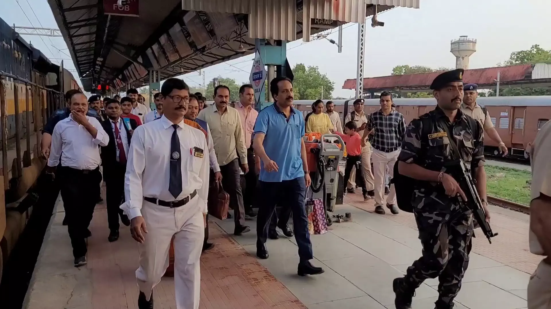 ISROના ચેરમેન એસ.સોમનાથ ગીર સોમનાથની મુલાકાતે, વેરાવળ રેલવે સ્ટેશન ખાતે ઉષ્માસભર કરાયું સ્વાગત