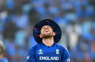 વર્લ્ડકપ 2023 વચ્ચે ઈંગ્લેન્ડના ખેલાડીએ ઈન્ટરનેશનલ ક્રિકેટમાંથી સંન્યાસની કરી જાહેરાત.!