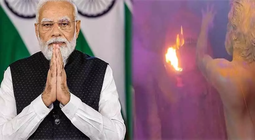 આ દુર્ઘટના અત્યંત દર્દનાક છે, PM મોદીએ ઉજ્જૈનના મહાકાલ મંદિરમાં આગની ઘટના પર શોક વ્યક્ત કર્યો.