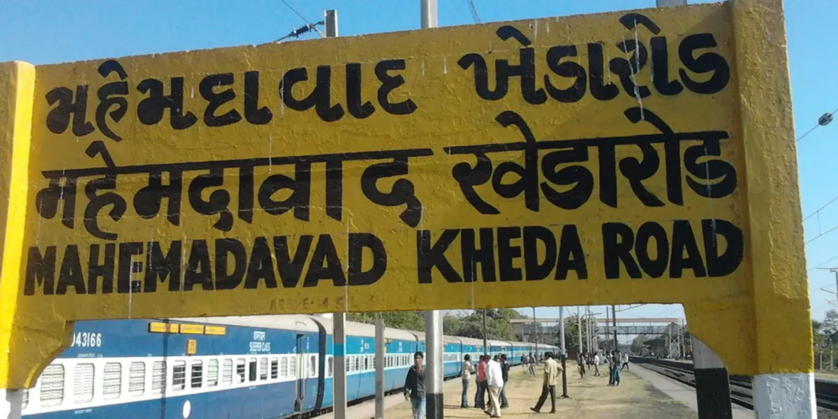 સુરત જામનગર ઈન્ટરસિટી એક્સપ્રેસને મહેમદાવાદ સ્ટોપેજ અપાયુ.