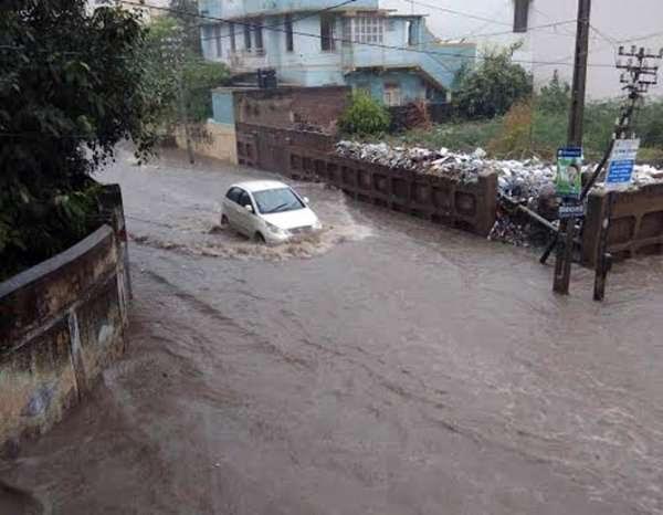 સૌરાષ્ટ્રમાં મેઘમહેર, મોરબીના અનેક ગામોમાં વરસાદી પાણી ઘુસ્યા