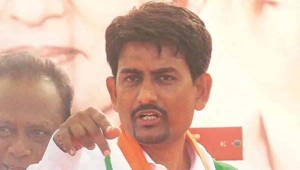 ગુજરાતમાં નામ સાથે ‘સિંહ’ લખવાનો વિવાદ, MLA અલ્પેશ ઠાકોરનું સરકારને અલ્ટિમેટમ