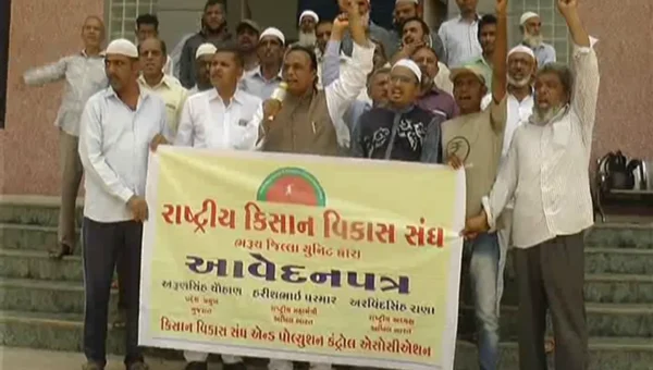 ભરૂચઃ બારદાન નહીં હોવાનું બહાનું ધરી તુવેર ખરીદી બંધ કરાતાં ખેડૂતો આંદોલનનાં મૂડમાં