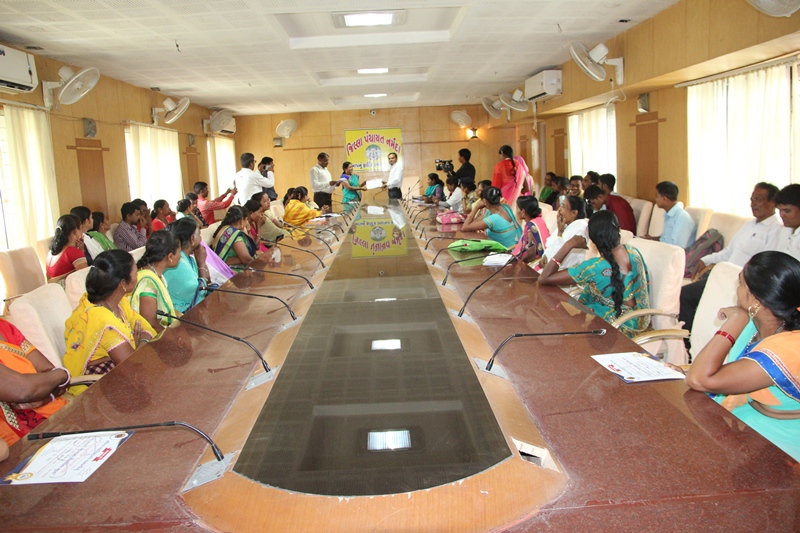 રાજપીપલા ખાતે “મહિલા સ્વચ્છતા જાગૃત્તિ દિવસ” ની કરાયેલી ઉજવણી