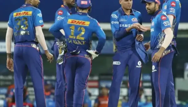 MI vs SRH: બોલરોએ મુંબઈને અપાવી જીત; હૈદરાબાદની સતત ત્રીજી હાર