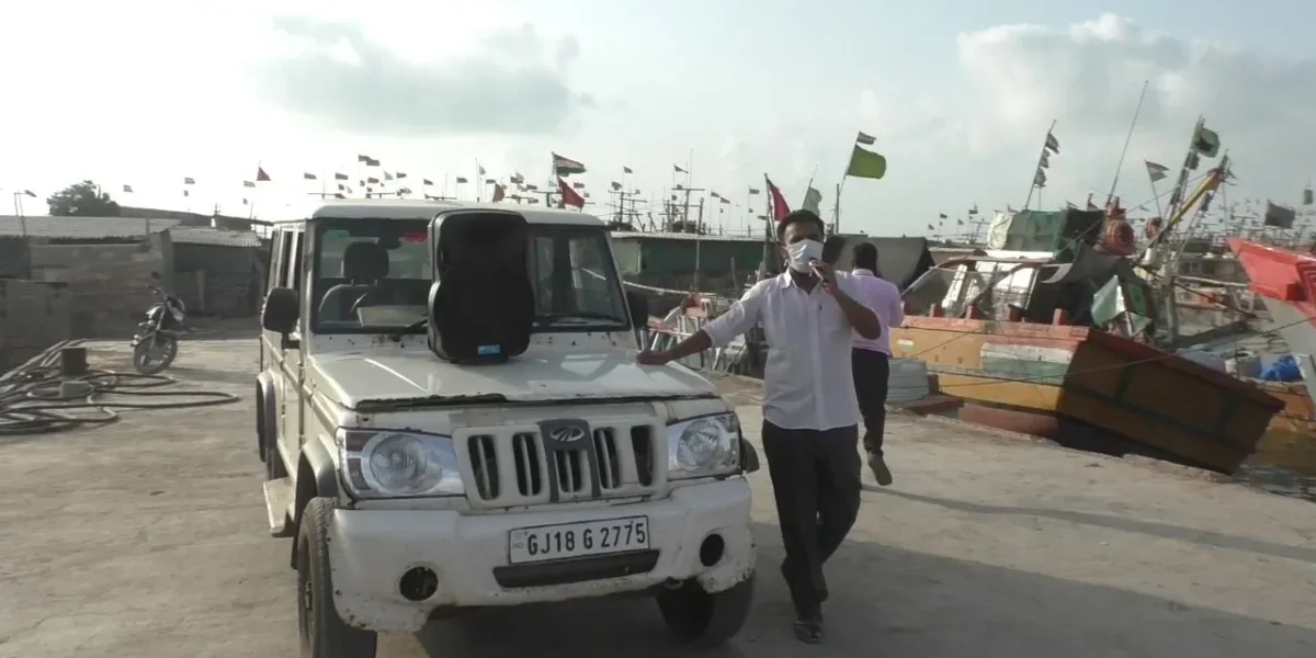 દેવભૂમિ દ્વારકા : વાવાઝોડાની આગાહીના પગલે તંત્ર એલર્ટ, માછીમારોને દરિયો ન ખેડવા અપીલ