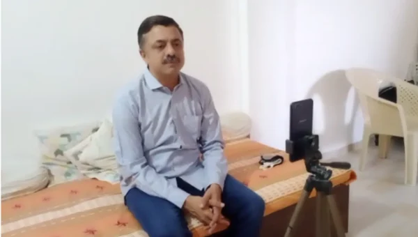 ભરૂચ : શું તમે કોરોના કાળમાં માનસિક તણાવ અનુભવો છો..? “ચાલો વાત કરીએ” સ્લોગન હેઠળ નિઃશુલ્ક હેલ્પલાઇન શરૂ કરાઇ