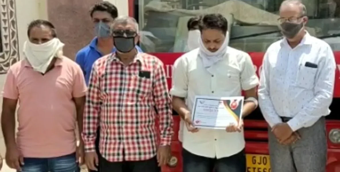 ભરૂચ : કોરોના મહામારીની પરિસ્થિતિને અનુલક્ષી આછોદ PHC સેન્ટર ખાતે યોજાયો બ્લડ ડોનેશન કેમ્પ
