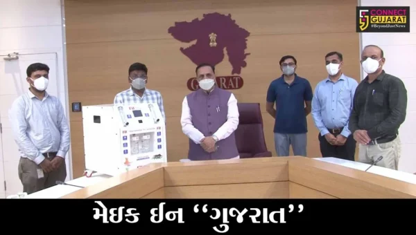 ગાંધીનગર : રાજકોટના યુવાનોએ બનાવ્યું પોર્ટેબલ ઓક્સિજન કોન્સન્ટ્રેટર મશીન, મુખ્યમંત્રીએ કર્યું મશીનનું નિદર્શન
