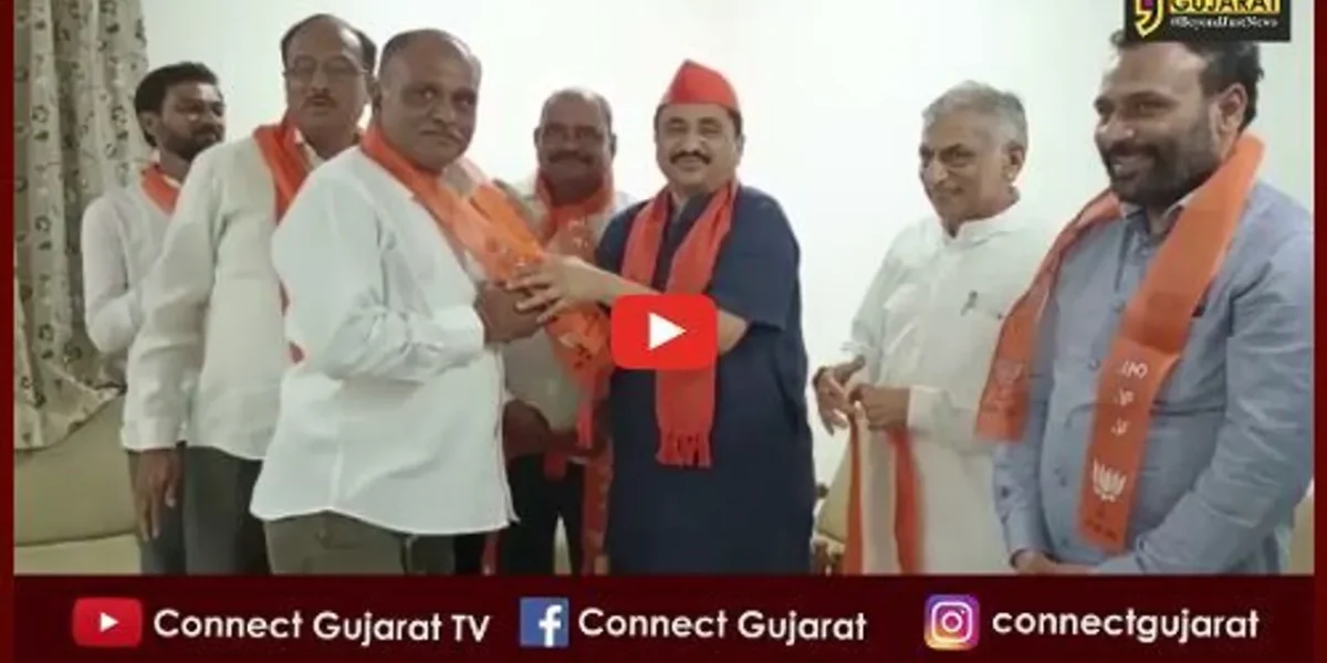 કોંગ્રેસમાં ગાબડું:ભરૂચ ઝઘડિયા કોંગ્રેસના પૂર્વ પ્રમુખ અને સહકારી આગેવાનોએ ભાજપનો કેસરીયો ધારણ કર્યો