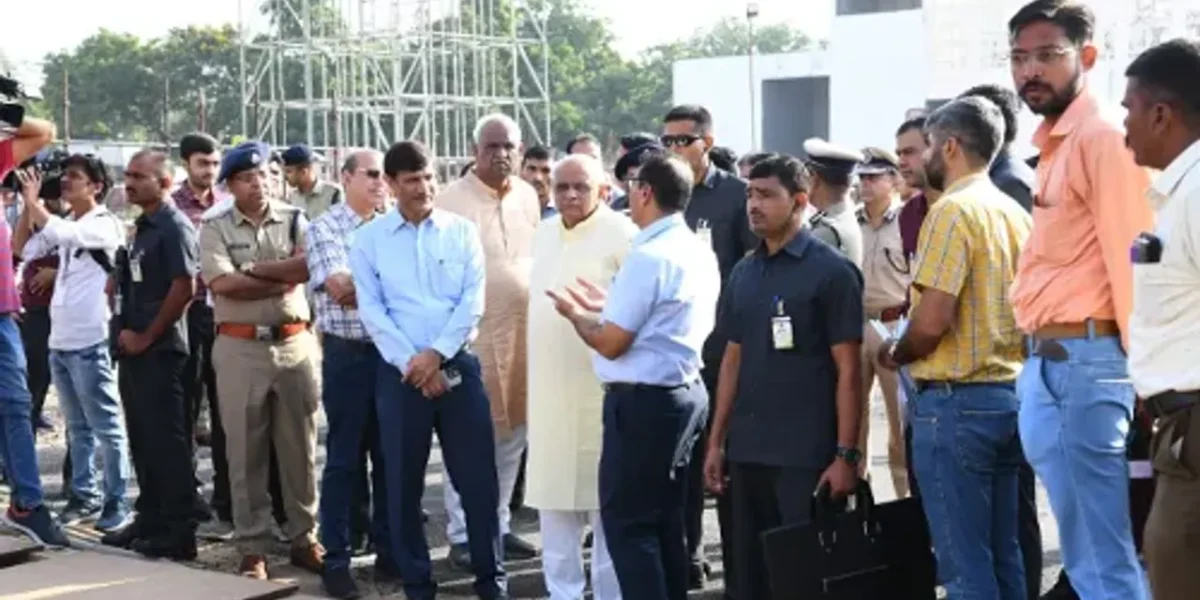 અમદાવાદ: પીએમ મોદીના કાર્યક્રમમાં કોઈ ચૂક ન રહી જાય તેનું નિરીક્ષણ કરવા ખુદ CM ભૂપેન્દ્ર પટેલ કાલુપુર મેટ્રો સ્ટેશન ખાતે પહોંચ્યા
