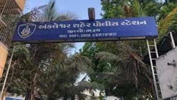 અંકલેશ્વર: ગરબા જોવા ગયેલ પત્નિ પર પતિએ ચપ્પુ વડે કર્યો જીવલેણ હુમલો, પોલીસે શરૂ કરી તપાસ