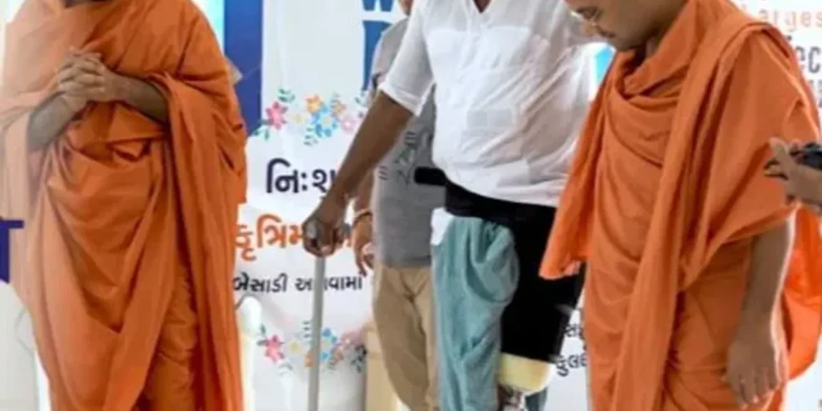 સુરત : નિ:શુલ્ક કૃત્રિમ હાથ-પગ બેસાડી આપવા માટેના કેમ્પનું સ્વામિનારાયણ ગોકુલધામ-નાર દ્વારા આયોજન