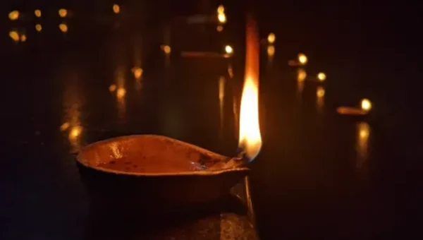 કાર્તિક પૂર્ણિમાના આ શ્રેષ્ઠ સમયે પવિત્ર સ્નાન અને દીવો દાન કરવાની પરંપરા