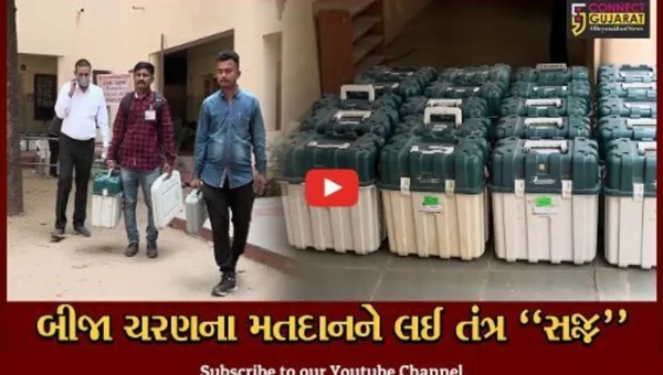 અમદાવાદ : બીજા ચરણના મતદાનને લઈને ચૂંટણી તંત્ર દ્વારા તૈયારીઓ પૂર્ણ, EVM-VVPAT મશીનોની ફાળવળી…