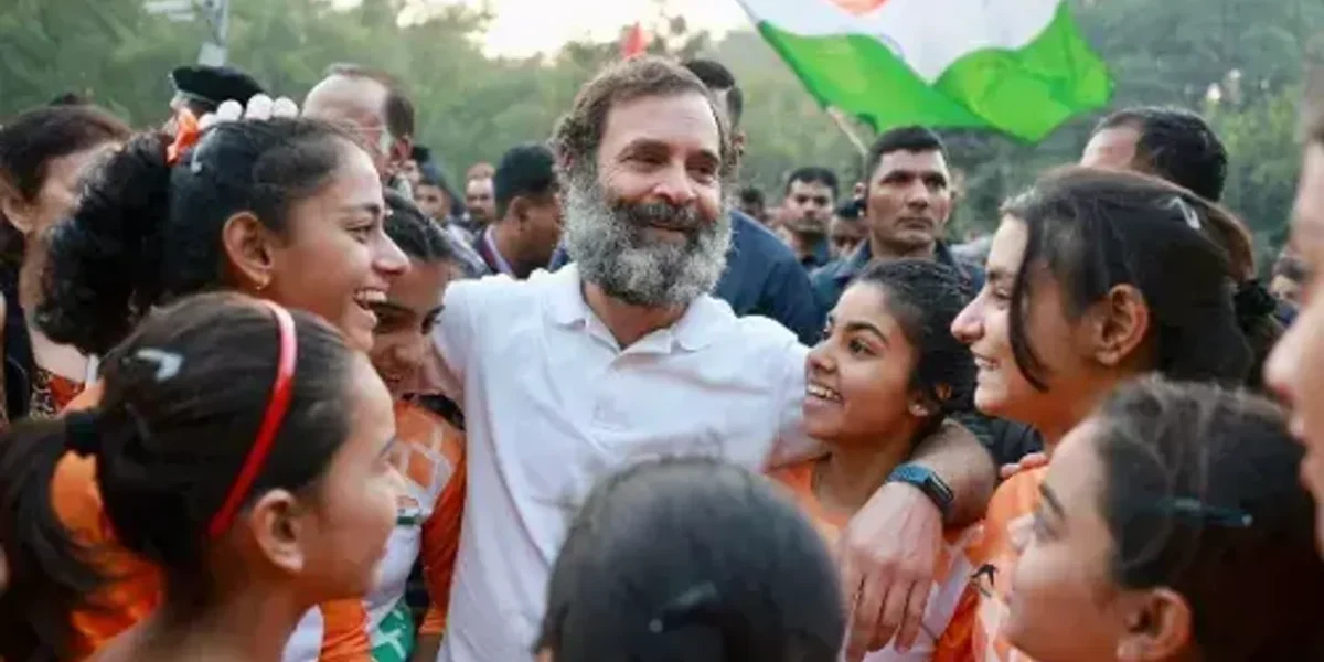 વિશ્વમાં વધતા કોરોના સંક્રમણના પગલે ભારત સરકારે રાહુલ ગાંધીને કહ્યું, ભારત જોડો યાત્રામાં નિયમોનું પાલન કરો અથવા યાત્રા બંધ કરો !