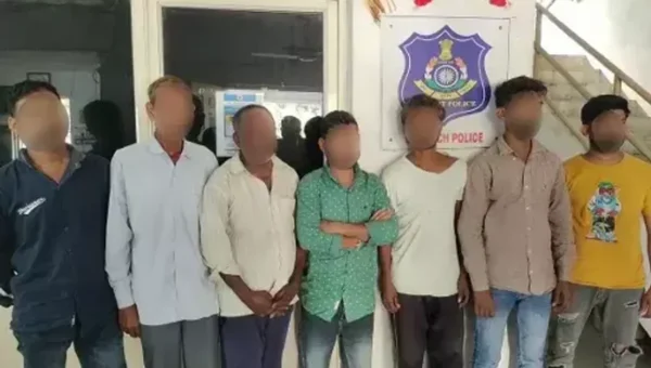 અંકલેશ્વર : સ્ટેટ મોનીટરીંગ સેલની ટીમે જીતાલી ગામેથી 7 જુગારીયાઓની કરી ધરપકડ, મુખ્ય સુત્રધાર ફરાર