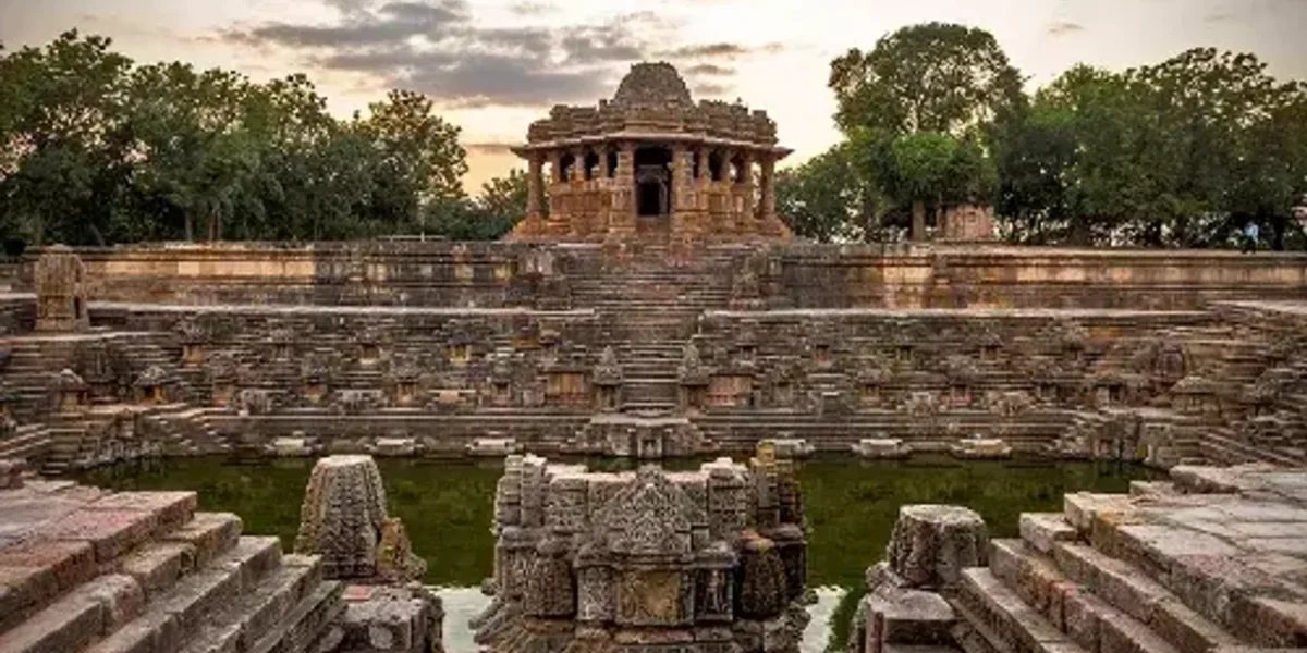 ગુજરાતની વધુ 2 ઐતિહાસિક ધરોહરને યુનેસ્કોની વર્લ્ડ હેરિટેજ યાદીમાં સ્થાન મળ્યું