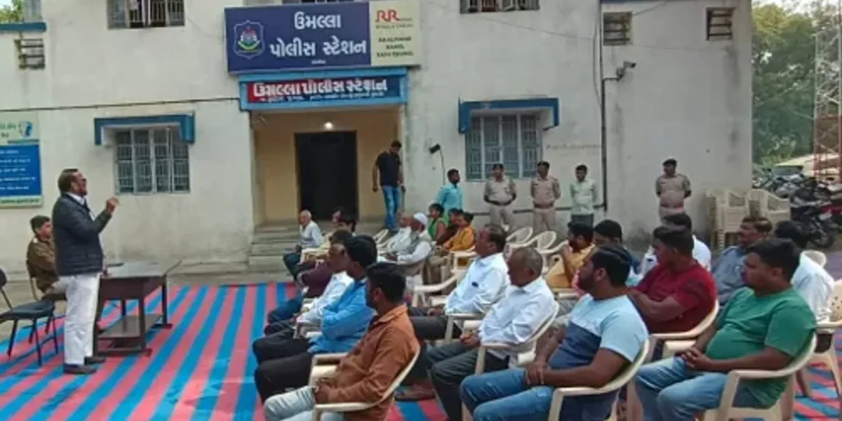 ભરૂચ : ઉતરાયણ પર્વને ધ્યાનમાં રાખી ઝઘડિયાના ઉમલ્લા પોલીસ મથકે યોજાય શાંતિ સમિતિની બેઠક