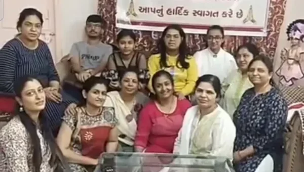 અંકલેશ્વર: શ્રી સમસ્ત ગુજરાત બ્રહ્મ સમાજની મહિલા પાંખ દ્વારા બોર્ડના વિદ્યાર્થીઓને શુભકામના પાઠવવામાં આવી
