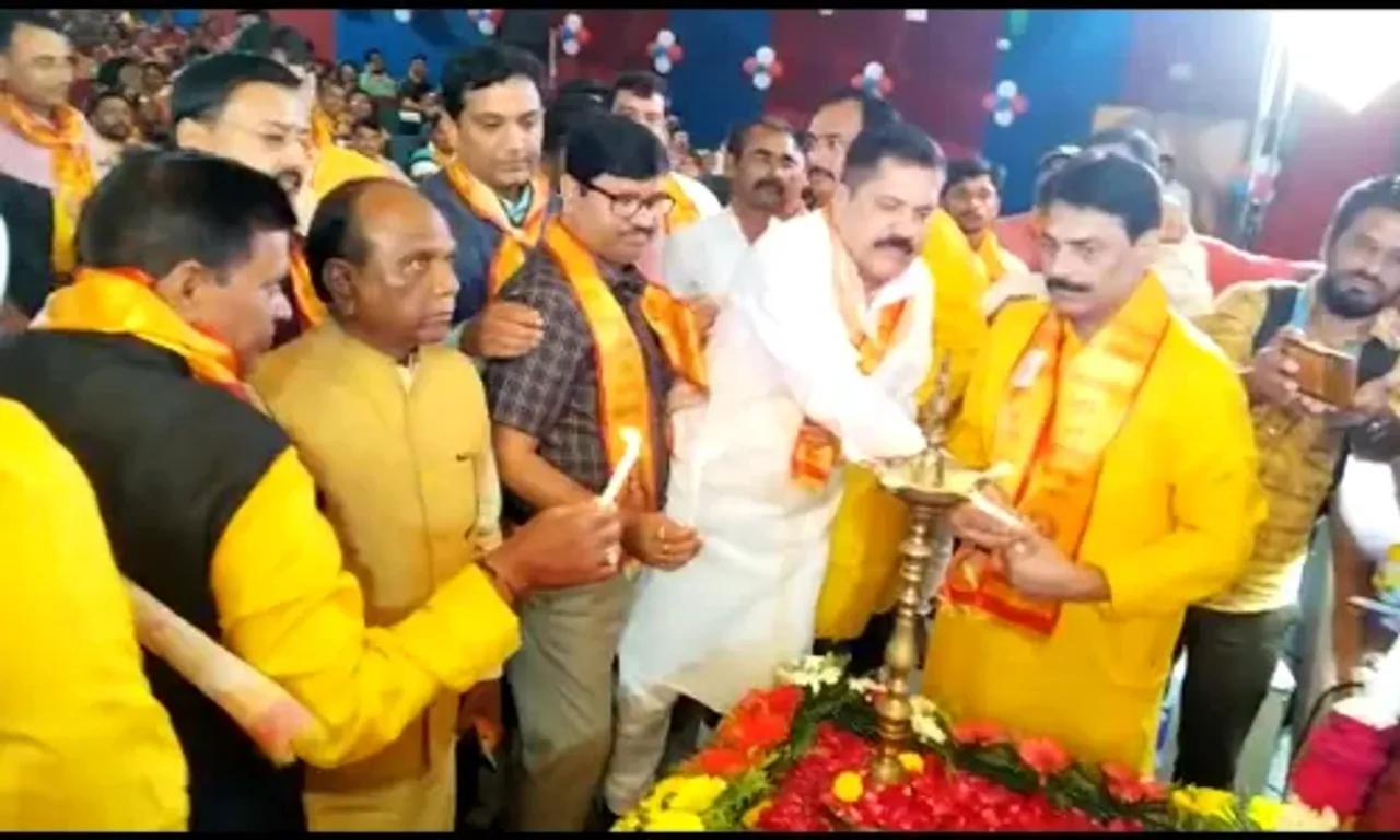 અંકલેશ્વર : AIA ઓડિટોયમમાં વિદ્યાપતિ સ્મૃતિ પર્વ સમારોહ-2023 યોજાયો, સાસંદ મનસુખ વસાવા રહ્યા ઉપસ્થિત