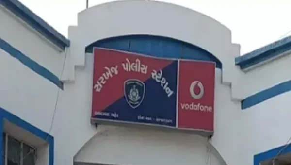 અમદાવાદ: ચડ્ડી બનિયાનધારી ગેંગનો ફરીવાર આતંક, આંબલી રોડ પર ઓફિસમાં ગેંગ લૂંટ કરવા ઘૂસી