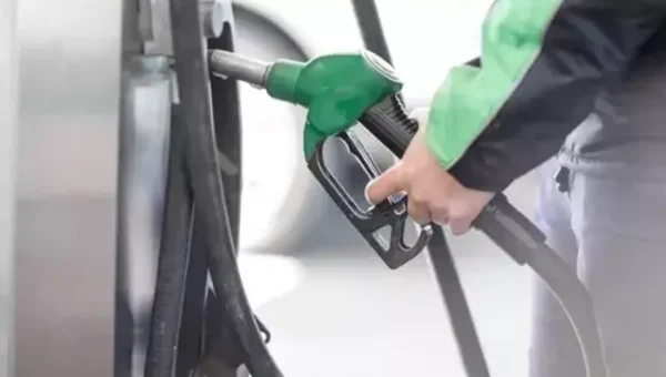 કેન્દ્ર સરકાર દ્વારા ક્રૂડ ઓઈલ પરના વિન્ડફોલ ટેક્સને લઈને કર્યો મોટો ઘટાડો, પેટ્રોલ-ડીઝલના ભાવમાં થશે મોટો ઘટાડો