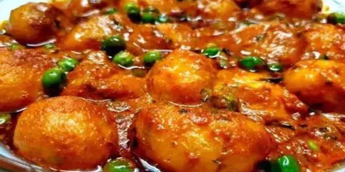 વટાણા બટેટાના શાકને આપો શાહી ટ્વીસ્ટ, આંગળા ચાંટતા રહી જશો…