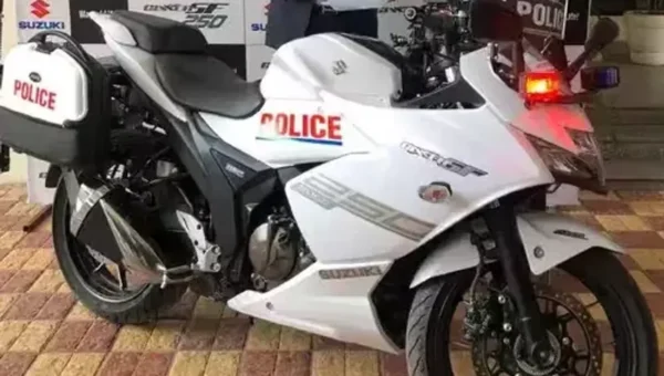 અમદાવાદ : હવે, પોલીસ જોવા મળશે નવા લૂકમાં, નશાખોર-સ્ટંટ કરનારાને પકડવા નવો અવતાર…
