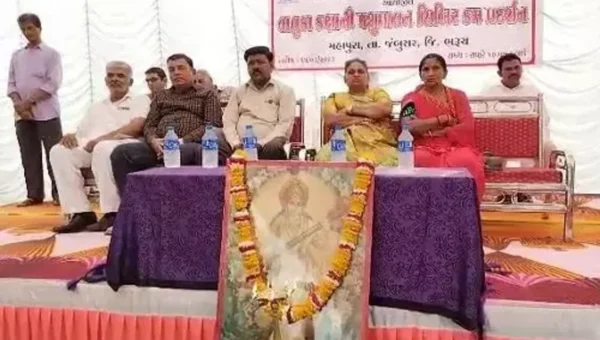 ભરૂચ : જંબુસરના મહાપુરા ગામે તાલુકા કક્ષાની પશુપાલન શિબિર યોજાય…
