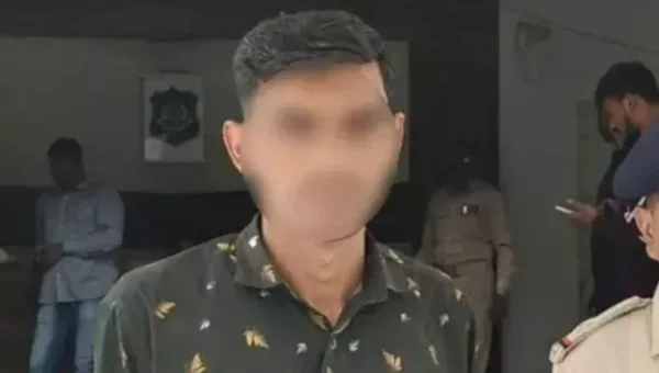 અમદાવાદ: એસઆરપી જવાન જ ચેઇન સ્નેચિંગ કરતાં ઝડપાયો,પોલીસે કાયદેસરની કાર્યવાહી હાથ ધરી