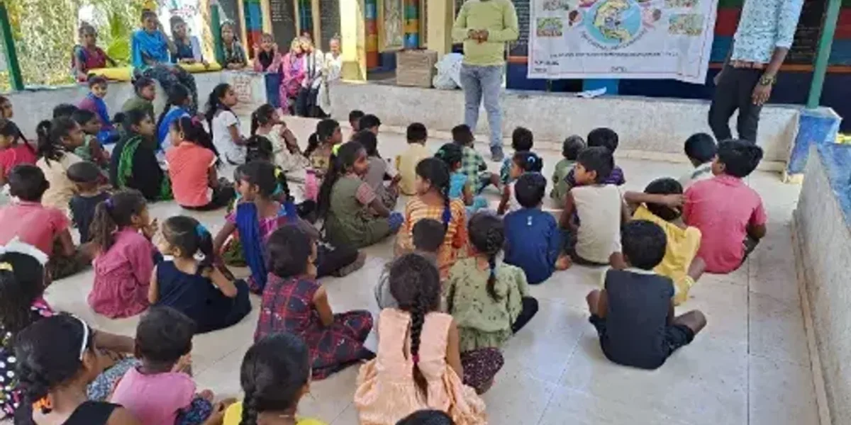 ડાંગ : વર્લ્ડ વિઝન ઈન્ડિયા દ્વારા વઘઇમાં પરિવર્તન માટેની જીવન શાળા અંગે કાર્યક્રમો યોજાયો…