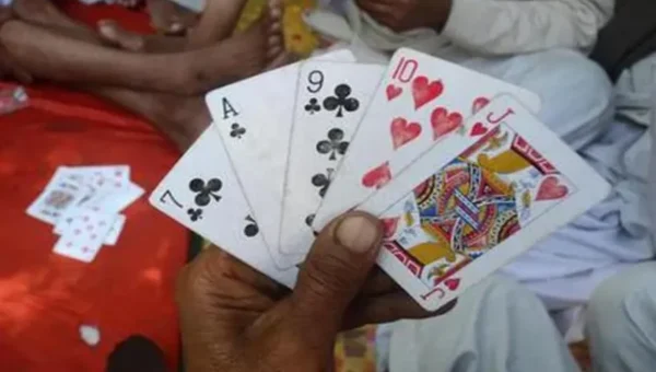 અંકલેશ્વર : દઢાલ ગામના ખાડી ફળીયામાં તાલુકા પોલીસના દરોડા, 3 જુગારીઓની ધરપકડ…