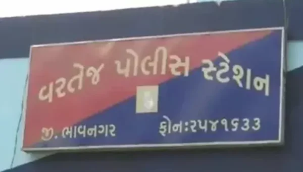 ભાવનગર: વરતેજ પોલીસે વિદેશી દારૂના જથ્થા સાથે 2 આરોપીની કરી ધરપકડ