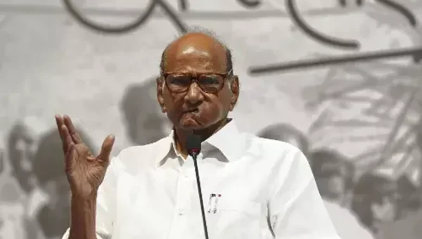 પવાર જ રહેશે પાવરમાં: NCPની મીટિંગમાં નિર્ણય,શરદ પવાર જ રહેશે અધ્યક્ષ