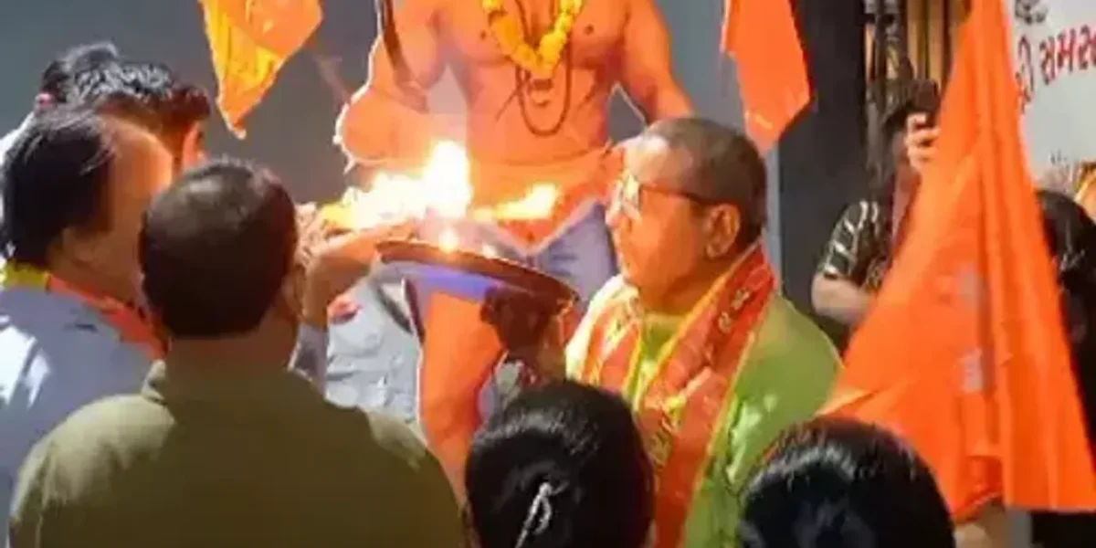 અંકલેશ્વર: વિશ્વ બ્રાહ્મણ દિવસ નિમિત્તે ભગવાન પરશુરામની આરતી સહિતના ધાર્મિક કાર્યક્રમોનું કરવામાં આવ્યુ આયોજન
