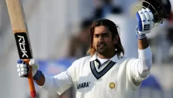 MS Dhoni Retirement: : ધોની પ્રથમ ટેસ્ટ સદી પછી જ નિવૃત્તિ લેવા માંગતો હતો, વીવીએસ લક્ષ્મણે કહી આખી વાર્તા..!
