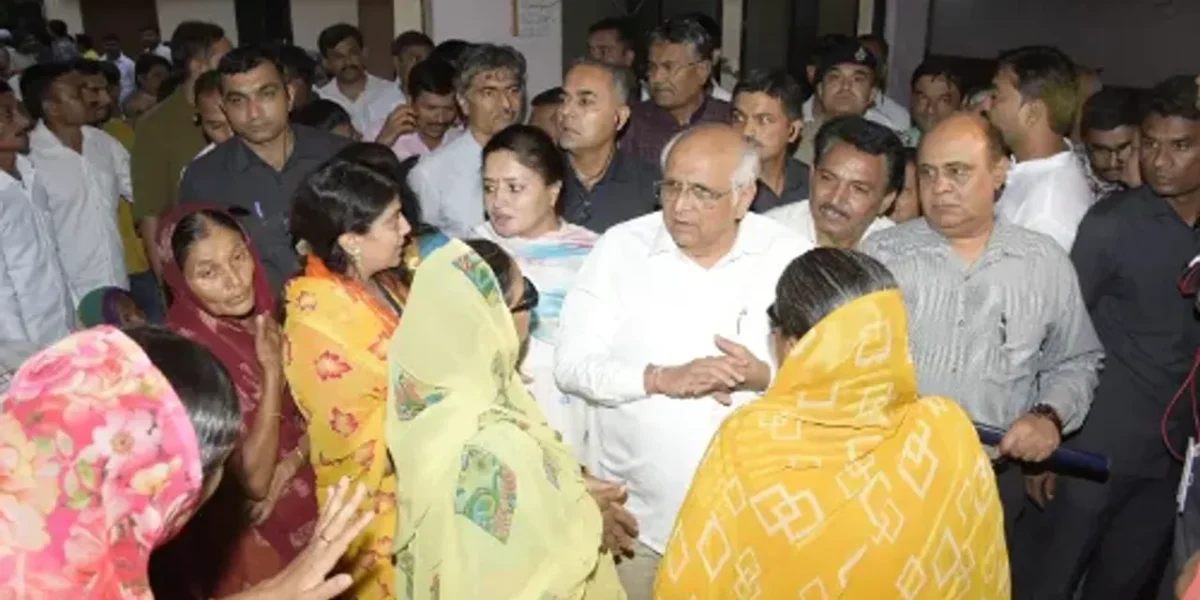CM ભુપેન્દ્ર પટેલે જામનગરના વરસાદમાં અસરગ્રસ્ત થયેલ ગાંધીનગર વિસ્તારની મુલાકાત લઈ સ્થિતિનો તાગ મેળવ્યો