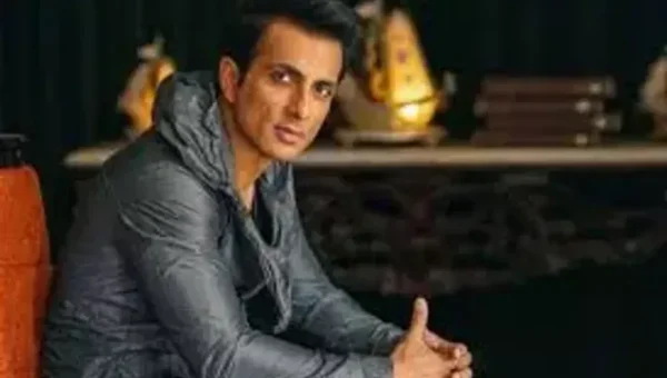 Sonu Sood Birthday : સોનુ સૂદ માત્ર થોડા રૂપિયા લઈને મુંબઈ હતો આવ્યો, આ ફિલ્મોથી કમાયો નામ, બન્યો રોગચાળામાં મસીહા.!