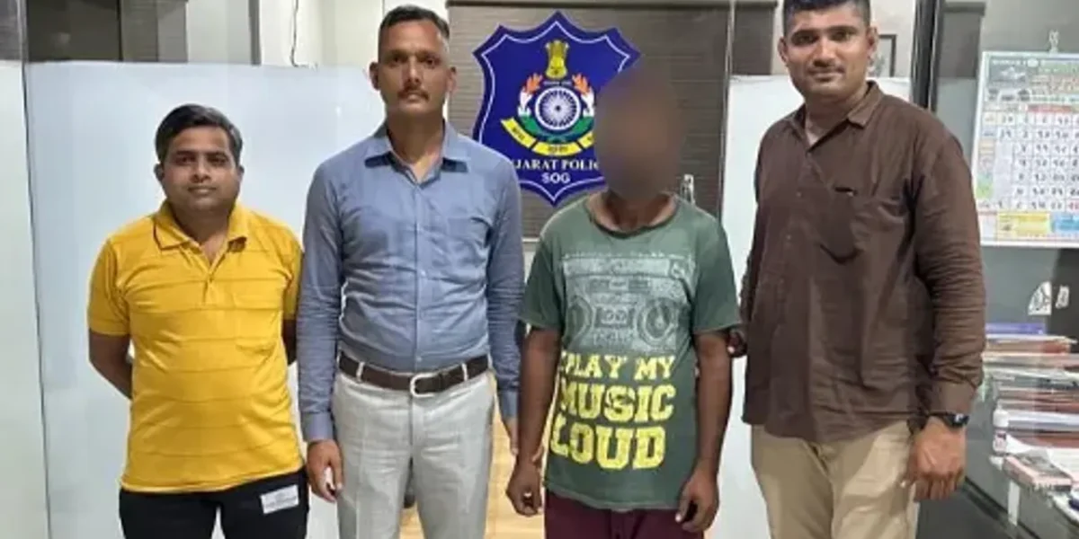 ભરૂચ : એ’ ડિવિઝન પોલીસ મથકના જુગારના ગુન્હામાં નાસતા ફરતા આરોપીની SOGએ કરી ધરપકડ…