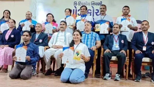 વલસાડ : ત્રિદિવસીય નિવાસી યોગ કોચ તાલીમ શિબિરમાં જિલ્લાના યોગ કોચને સન્માનિત કરાયા…