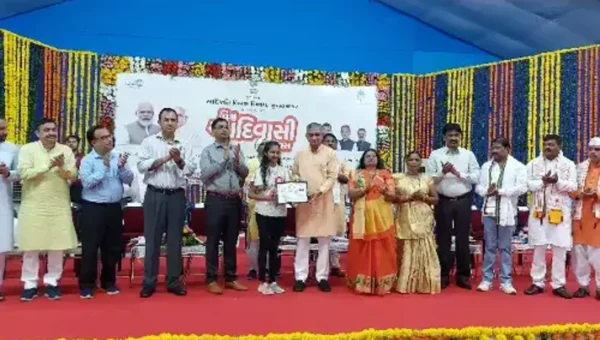 ભરૂચ : મંત્રી કુંવરજી બાવળીયાની ઉપસ્થિતિમાં નેત્રંગ ખાતે શિલા ફલકમ અને વૃક્ષારોપણ સહિતના કાર્યક્રમ યોજાયા…