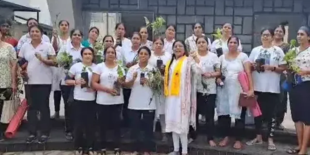 ભરૂચ : આચાર્ય બાલકૃષ્ણજીના જન્મદિવસની “જડીબુટ્ટી દિવસ” તરીકે પતંજલિ યોગ સમિતિ દ્વારા ઉજવણી કરાય…