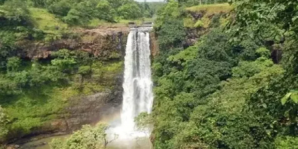 ચોમાસા દરમિયાન ભારતમાં આવેલા આ ધોધની સુંદરતાને માણવા માટે,અવશ્ય લો આ જગ્યાની મુલાકાત