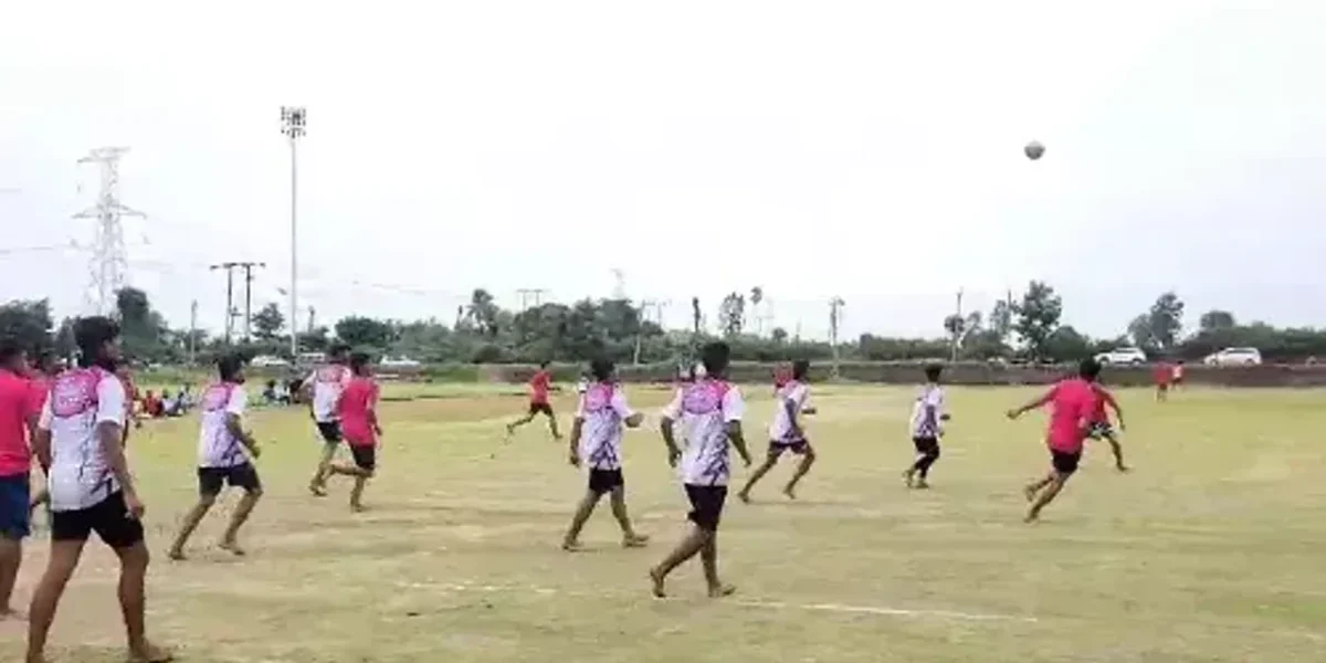 ભરૂચ: ઝઘડિયાના બલેશ્વરના પવન ક્રિકેટ ગ્રાઉન્ડ ખાતે સાંસદના હસ્તે ફૂટબોલ ટુર્નામેન્ટનું ઉદ્ઘાટન કરાયુ